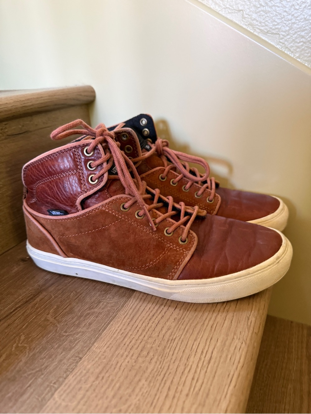 Vans OTW Collection Leather & Suede Mid Top Sneakers Rich Brown Men’s 7 EU 39